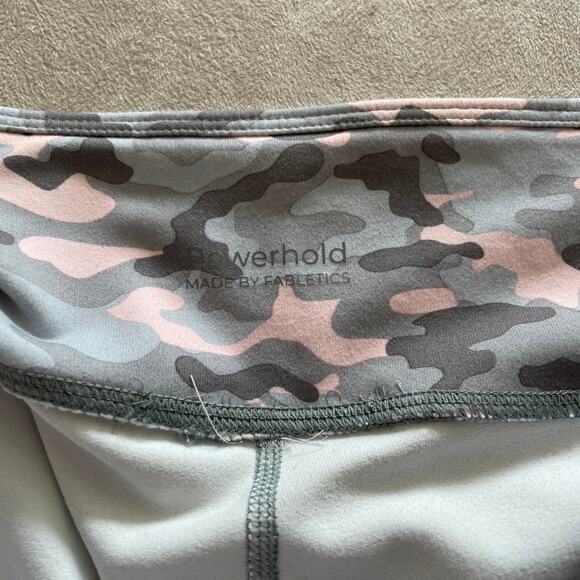 Fabletics Mid-Rise PowerHold Colorblock Capri Camo Size M Pink Gray Yoga Mesh - Picture 5 of 10
